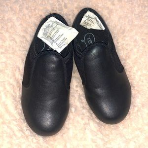 Tap dance shoes